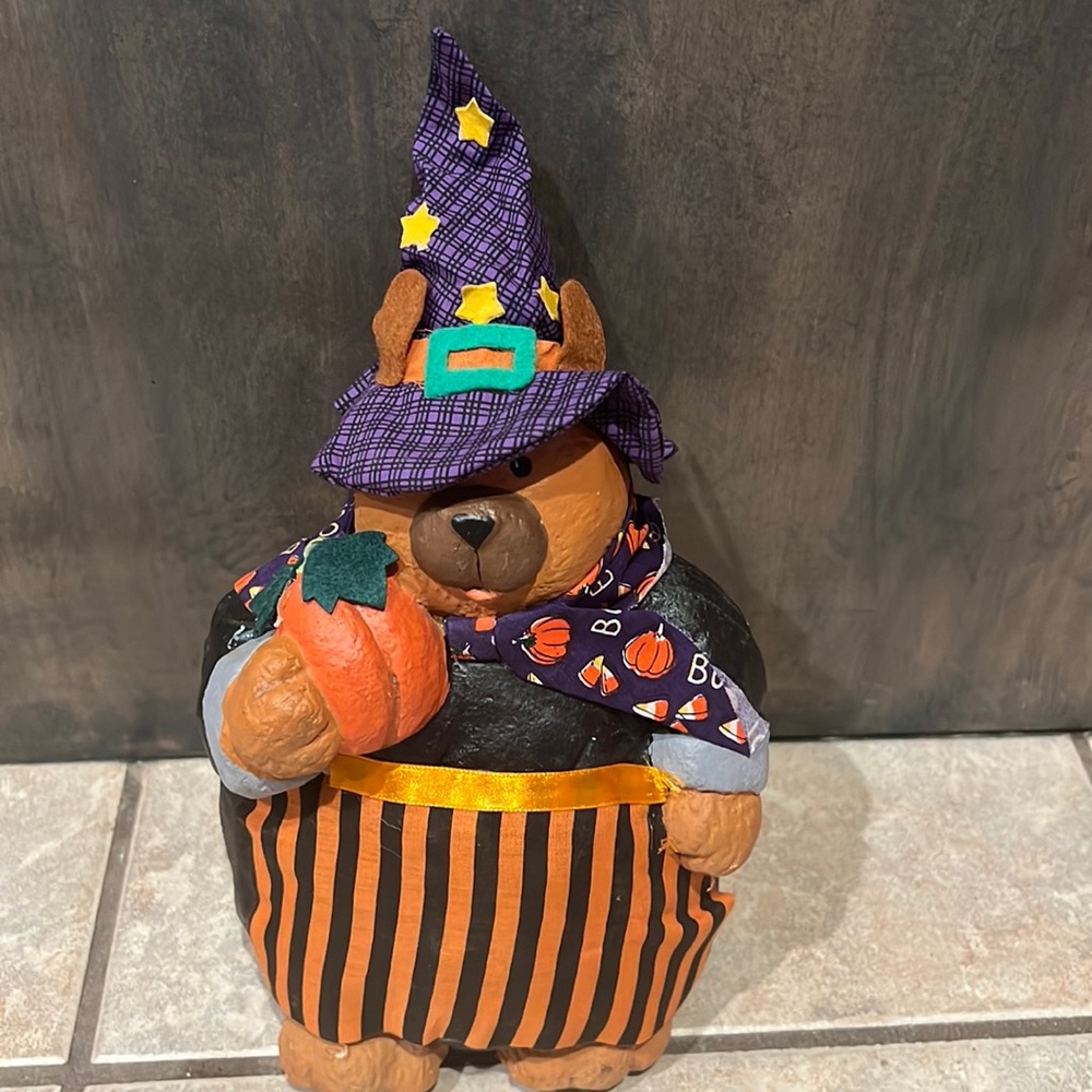 Vintage Oxford halloween decor